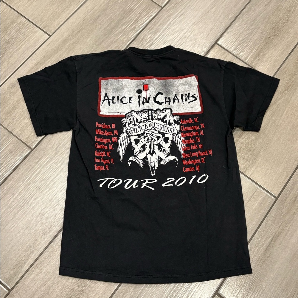 Alice In Chains Medium Black T-Shirt Guitar Heavy Metal Rock Band 2-sided Grunge